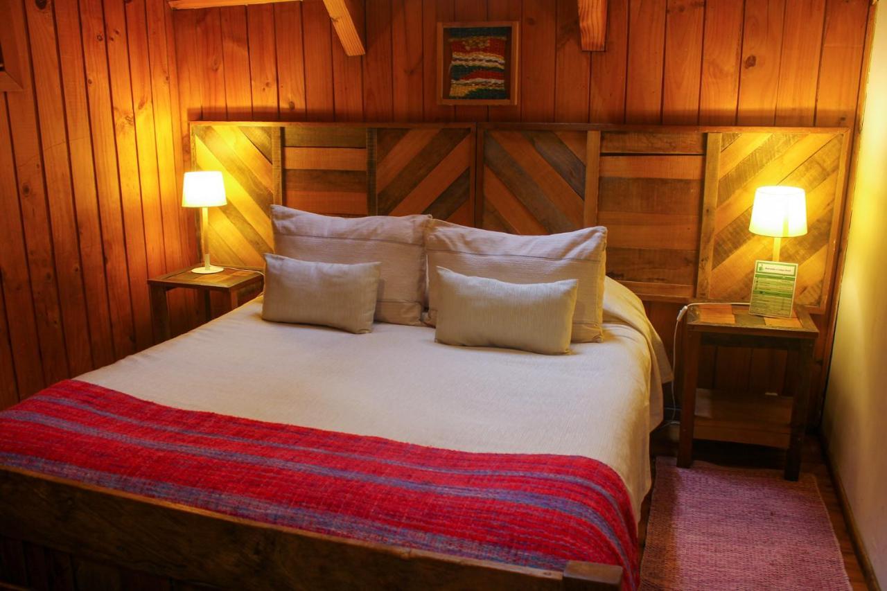 La Araucaria Hosteria Boutique - Ex Lounge Brasil Pucon Bagian luar foto