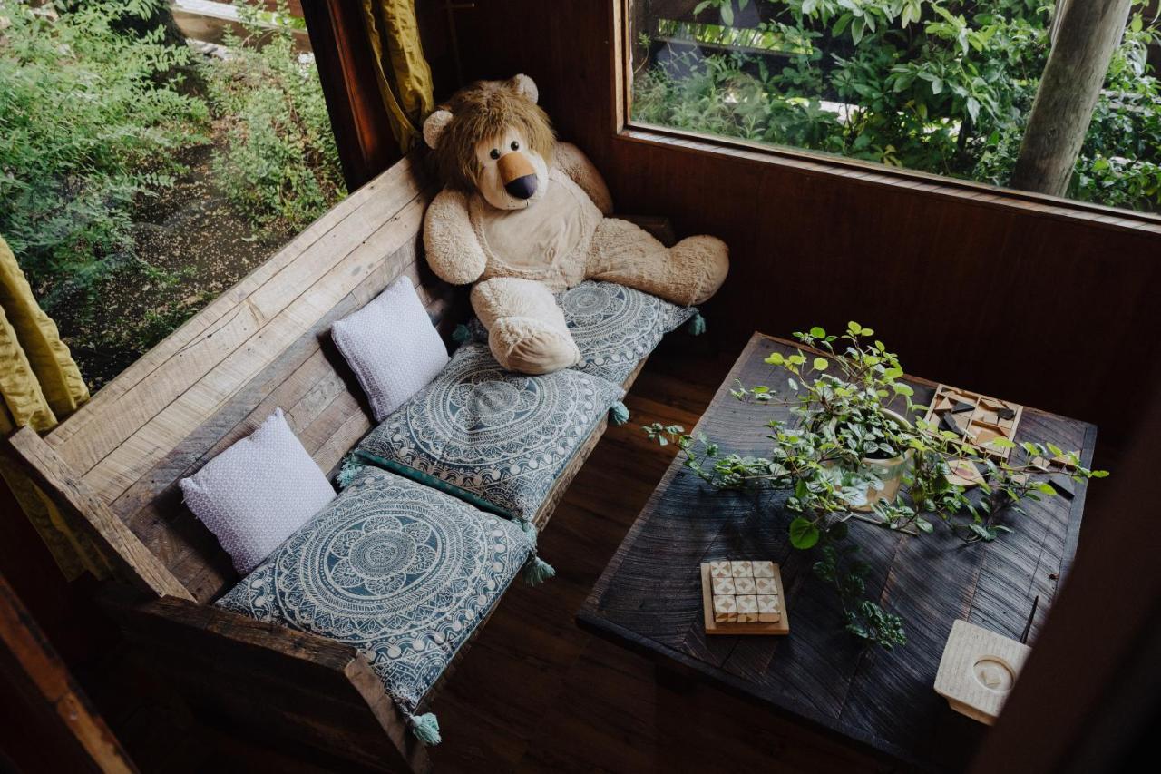 La Araucaria Hosteria Boutique - Ex Lounge Brasil Pucon Bagian luar foto