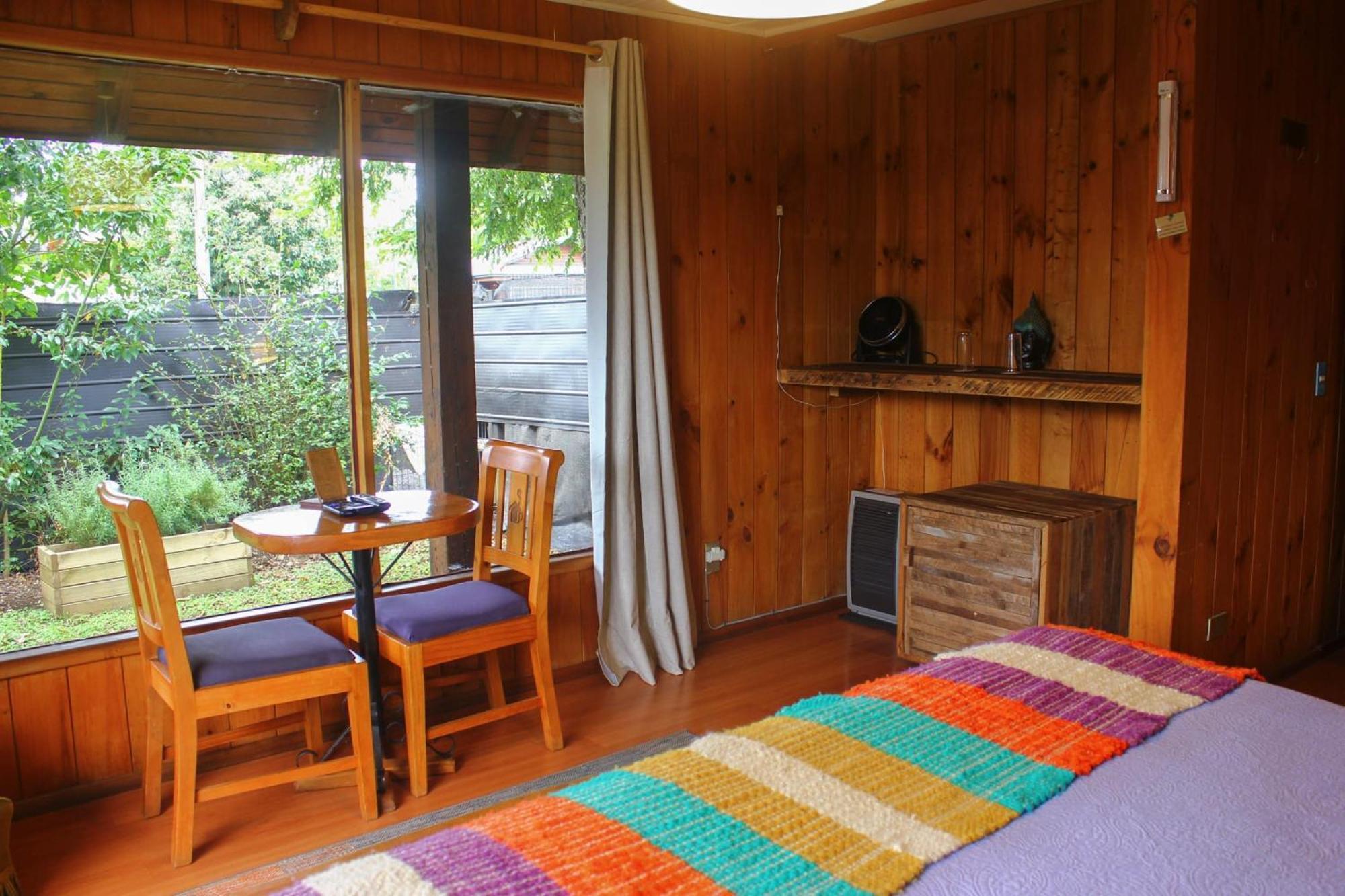 La Araucaria Hosteria Boutique - Ex Lounge Brasil Pucon Ruang foto