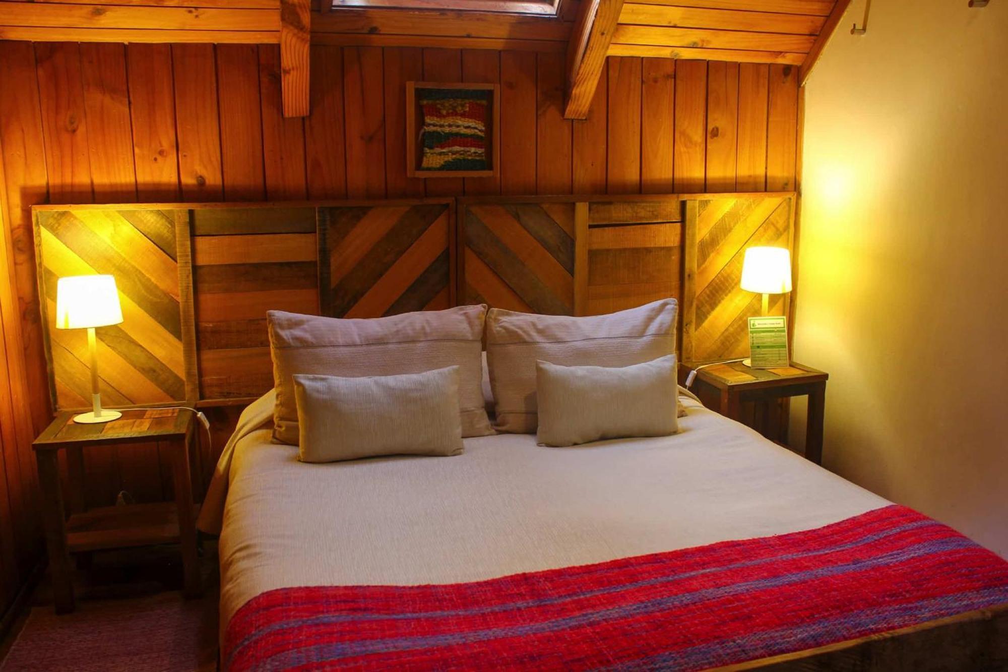 La Araucaria Hosteria Boutique - Ex Lounge Brasil Pucon Ruang foto