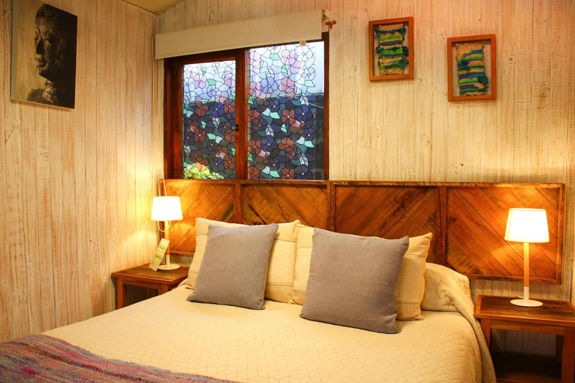 La Araucaria Hosteria Boutique - Ex Lounge Brasil Pucon Ruang foto