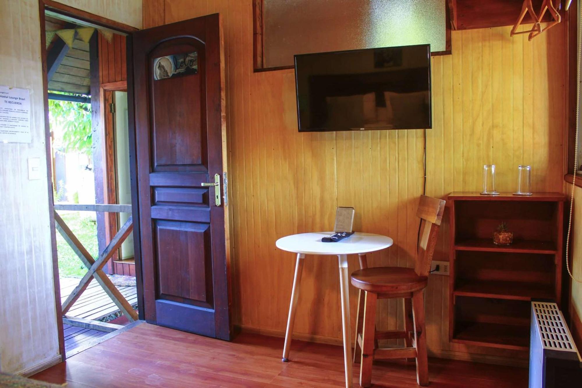 La Araucaria Hosteria Boutique - Ex Lounge Brasil Pucon Ruang foto