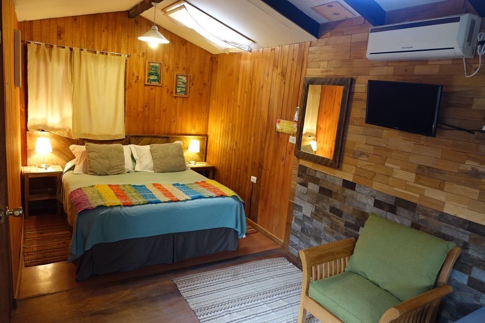 La Araucaria Hosteria Boutique - Ex Lounge Brasil Pucon Bagian luar foto